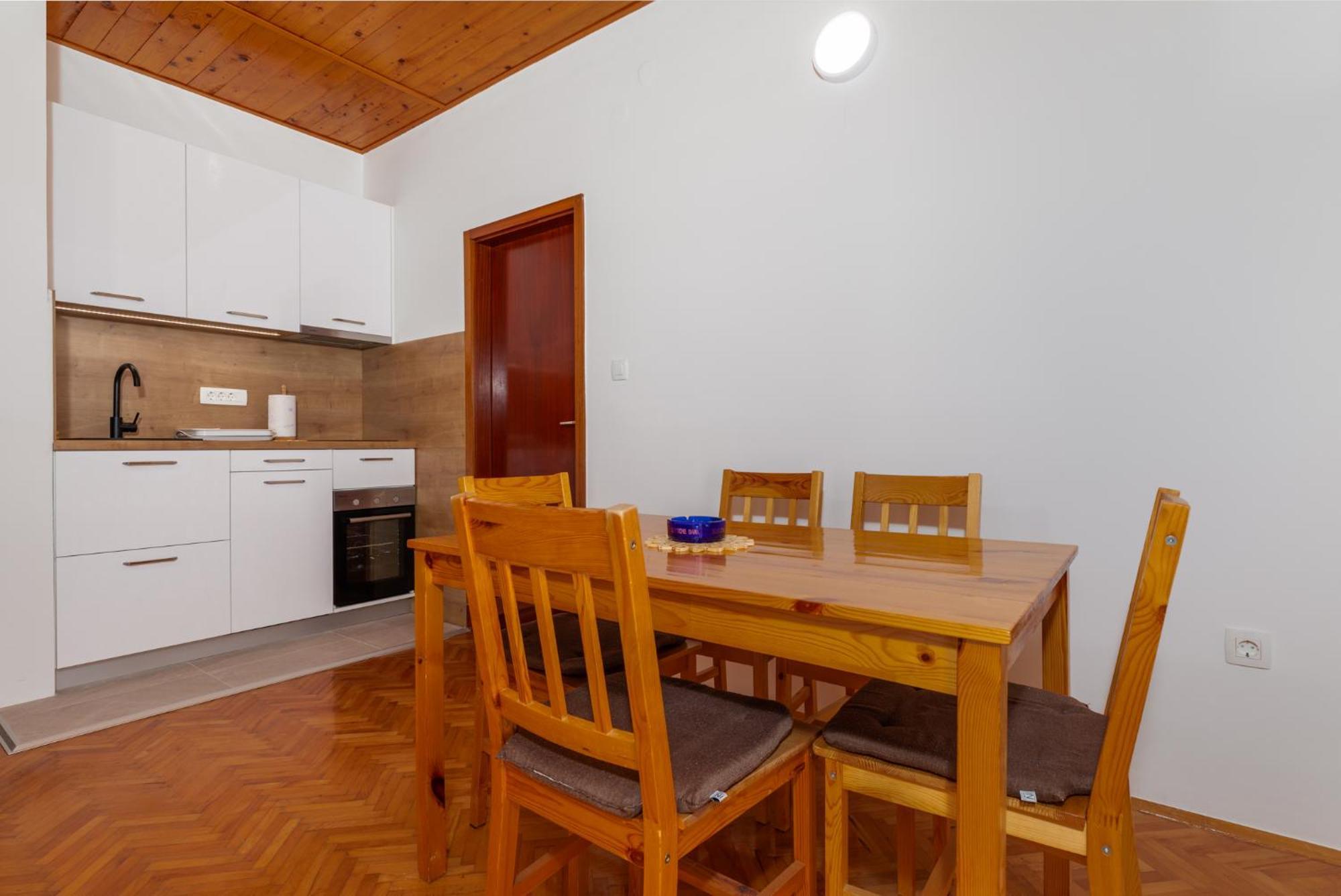 Apartments And Rooms Spiro Mimice Extérieur photo