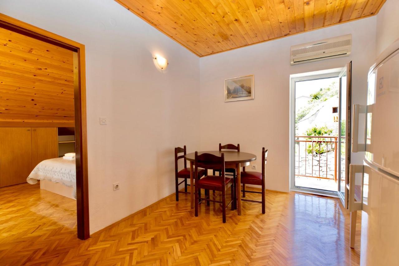 Apartments And Rooms Spiro Mimice Extérieur photo