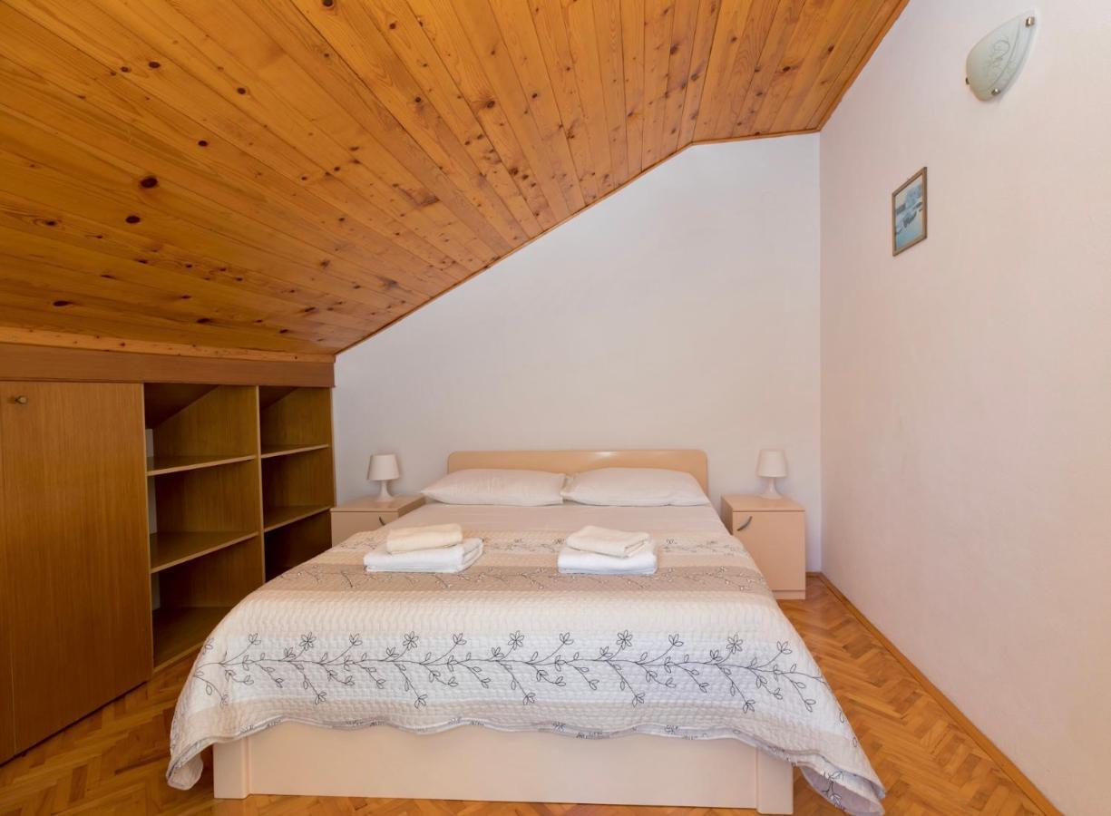 Apartments And Rooms Spiro Mimice Extérieur photo